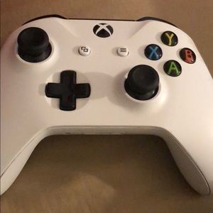 Game console Xbox one controller barely used